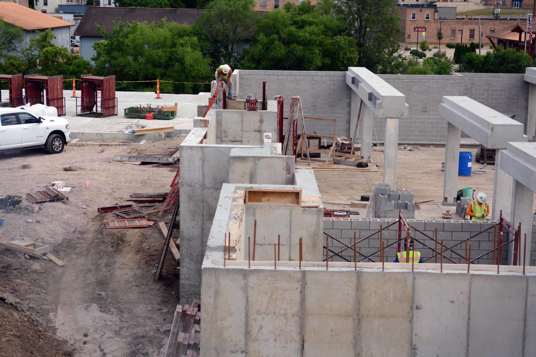 Rapid River Apartments project
